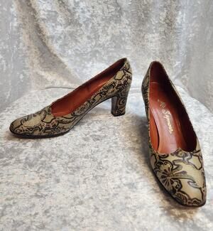 Vintage Rare Mr. Seymour Womens Leather Paisley Print Pumps-Size 5.5